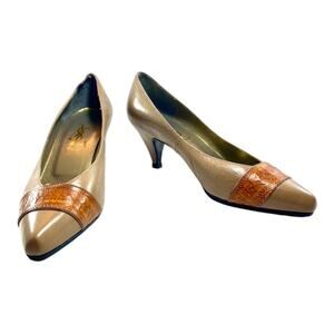 Yves Saint Laurent Vintage Leather Kitten Heel Taupe Snake Inlay Size 6 Heels